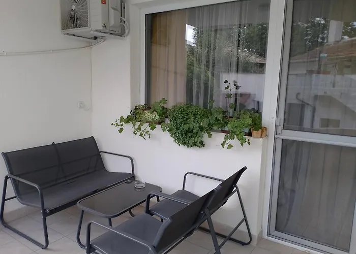 Апартамент Danilia Сандански